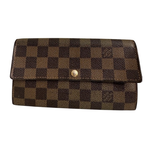Louis Vuitton Handbags - Louis Vuitton Damier Ebene Sarah Long Wallet